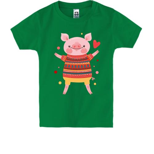 Детская футболка со свинкой в новогоднем свитере