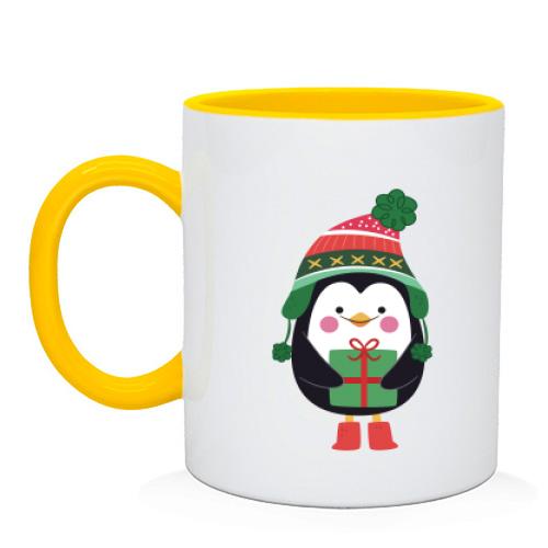 Чашка із зображенням пінгвіна з подарунком