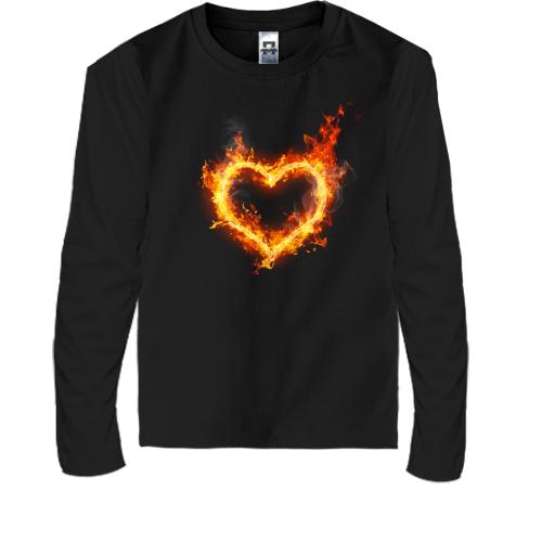 Детская футболка с длинным рукавом с огненным сердцем (2)