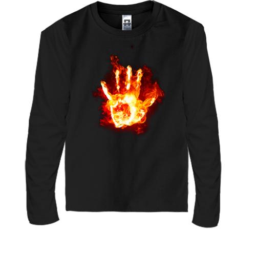 Детская футболка с длинным рукавом с огненным отпечатком руки
