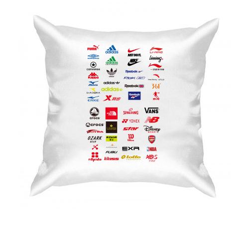 Подушка со спортивными брендами