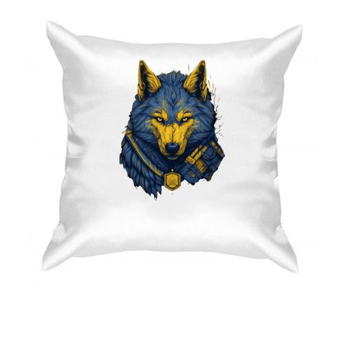 Подушка с желто-синим мифическим волком