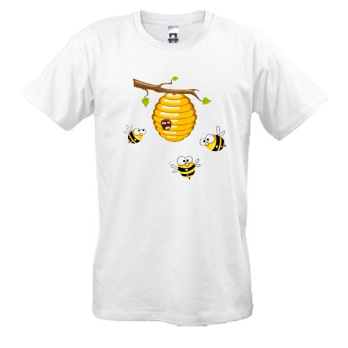 Футболка з бджолиним вуликом і бджолами