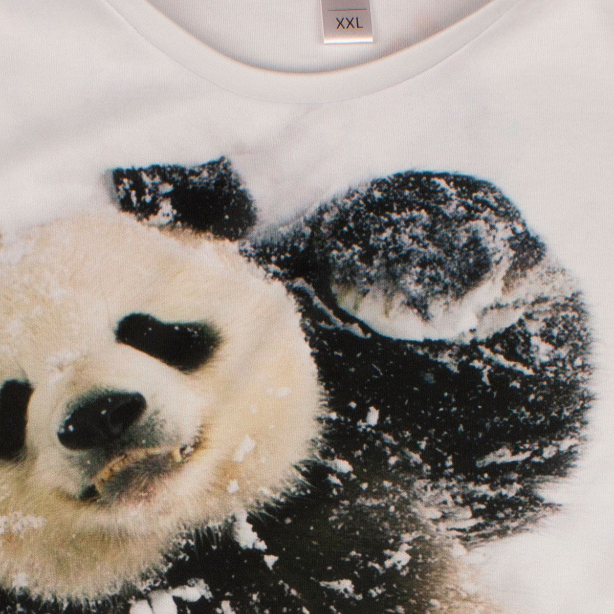3D футболка с пандой в снегу