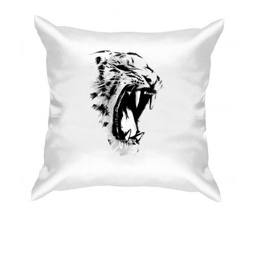 Подушка с пастью леопарда