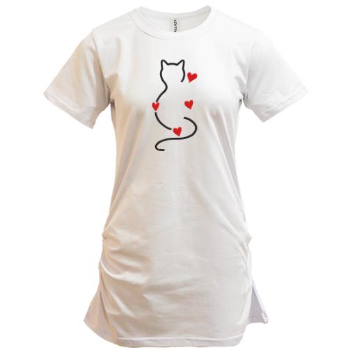 Подовжена футболка силует кота з сердечками