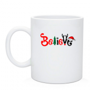 Чашка с надписью "believe"