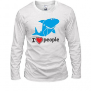 Лонгслів з акулою "Я люблю людей"