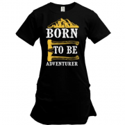Подовжена футболка з написом "Народжений для пригод"