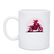Чашка з дівчиною на мотоциклі