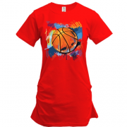 Подовжена футболка з арт баскетбольним м'ячем