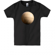 Детская футболка со старым волейбольным мячом