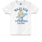 Детская футболка с приматом серфингистом