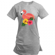 Подовжена футболка з квітами і фламінго
