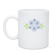 Чашка с синими цветами