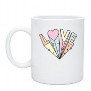 Чашка со спекторной надписью "Love"