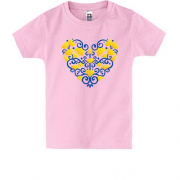 Дитяча футболка "Серце з квіткових орнаментів"
