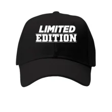 Кепка с надписью "Limited Edition"