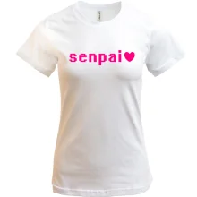 Футболка с надписью "Senpai"