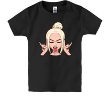 Детская футболка Art. Blonde shows tongue