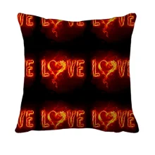 3D подушка з вогняними написами LOVE