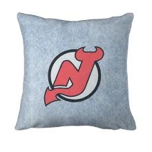 3D подушка New Jersey Devils на тлі льодової арени