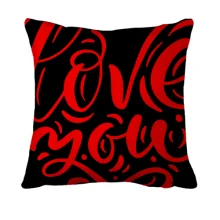 3D подушка с красной надписью "Love you"