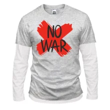 Комбинированный лонгслив с надписью «No War» и красным крестом