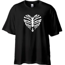 Футболка Oversize з кістяним серцем