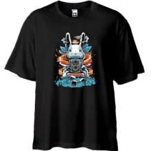 Футболка Oversize Rabbit with a camera