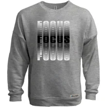 Свитшот без начеса с надписью "Focus"