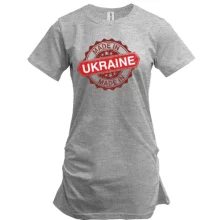 Подовжена футболка з червоним штампом «Made in Ukraine»