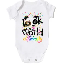 Детское боди Look at the world differently с пандой