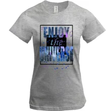 Футболка с космической надписью «Enjoy the universe»