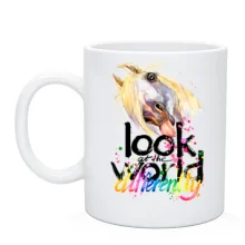 Чашка Look at the world differently с лошадью