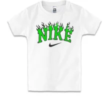 Детская футболка с лого Nike в пламени