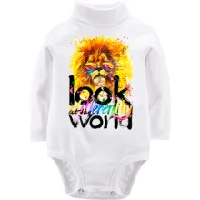 Дитяче боді з довгим рукавом Look at the world differently з левом