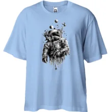 Футболка oversize з космонавтом під водою