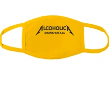 Маска с надписью "Alcoholica"