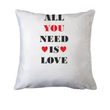Подушка с надписью «All you need is love» и сердцами