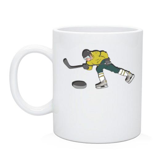 Чашка с хоккеистом и шайбой