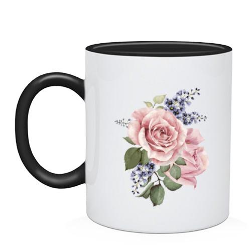Чашка з квітками троянди та бузку
