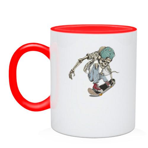 Чашка с изображением скелета на скейте