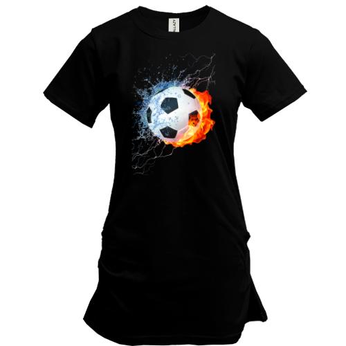 Подовжена футболка з м'ячем у вогні і воді