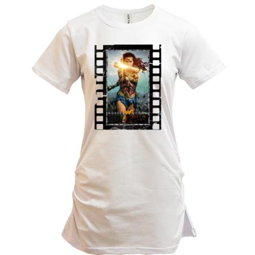 Подовжена футболка з Wonder Woman в кінострічці