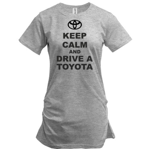Подовжена футболка Keep calm and drive a Toyota
