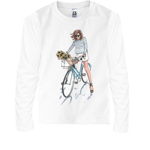 Детская футболка с длинным рукавом Девушка на велосипеде