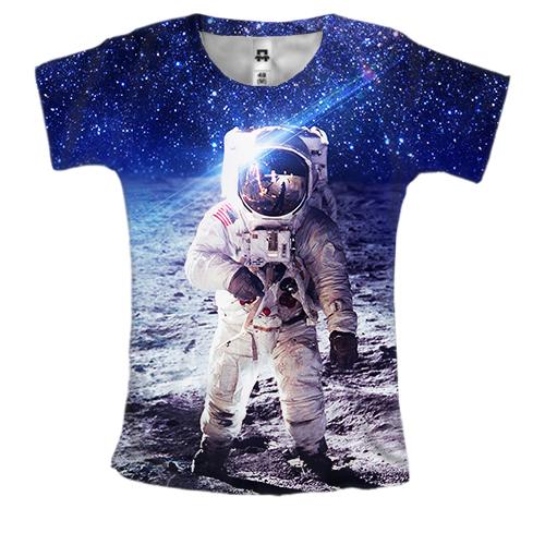 Женская 3D футболка с космонавтом на луне