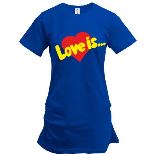 Подовжена футболка Love is ... (2)