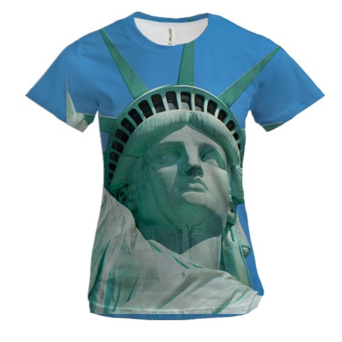 Женская 3D футболка Статуя Свободы на голубом